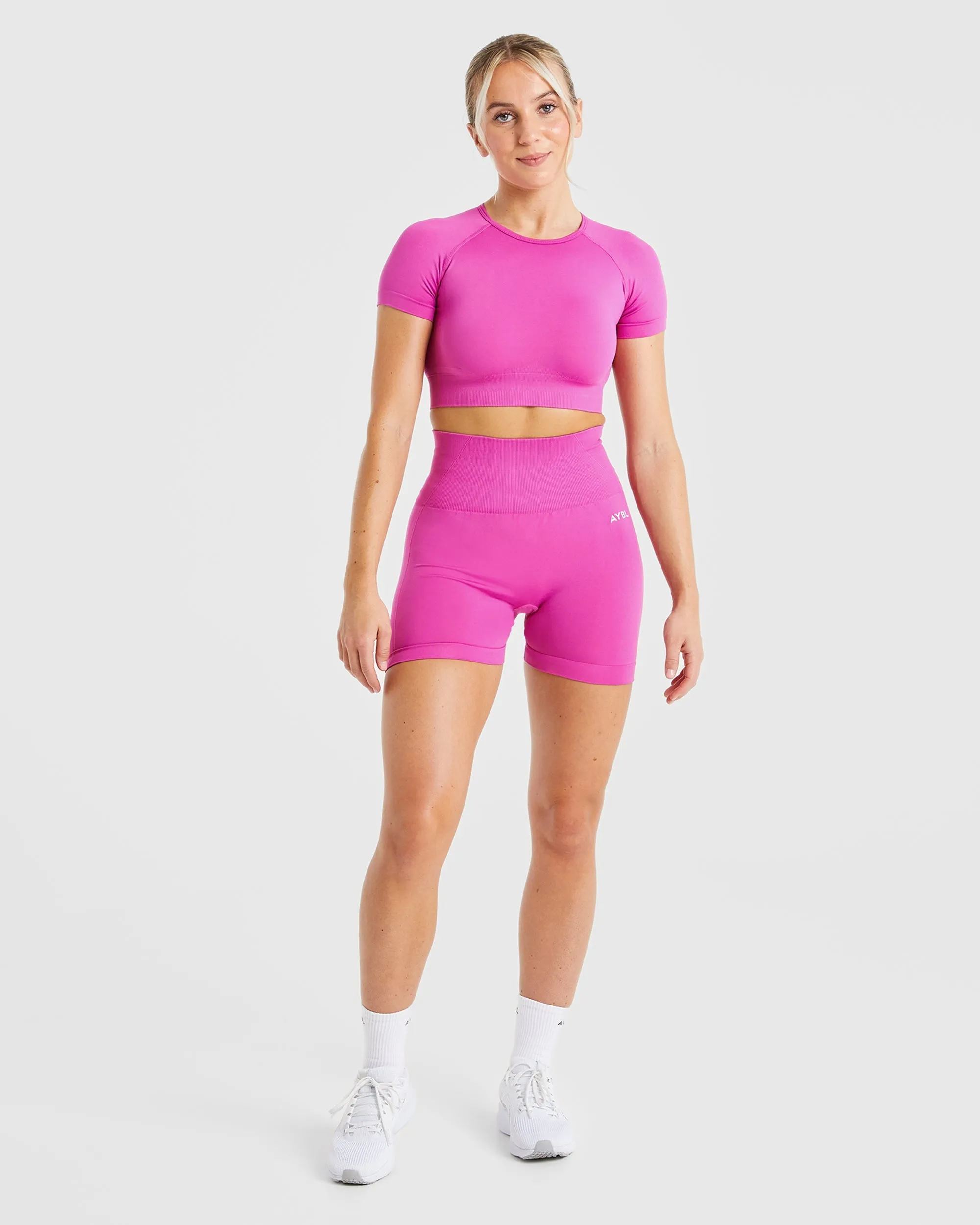 Empower Seamless Crop Top - Magenta