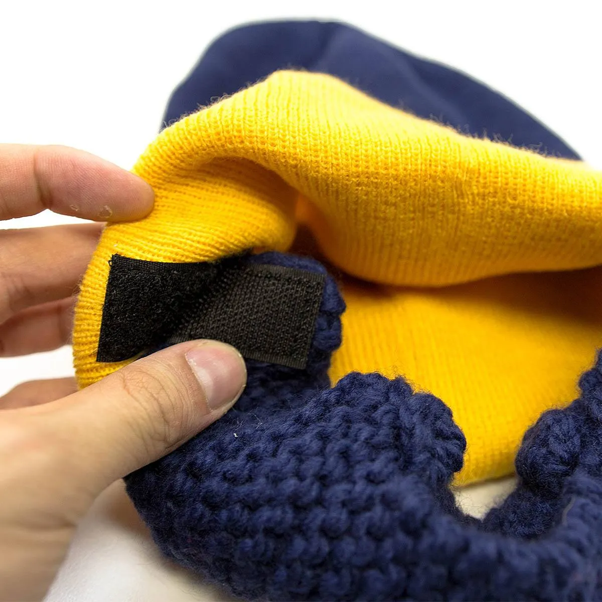 Tailgate Stubble (navy/yellow)
